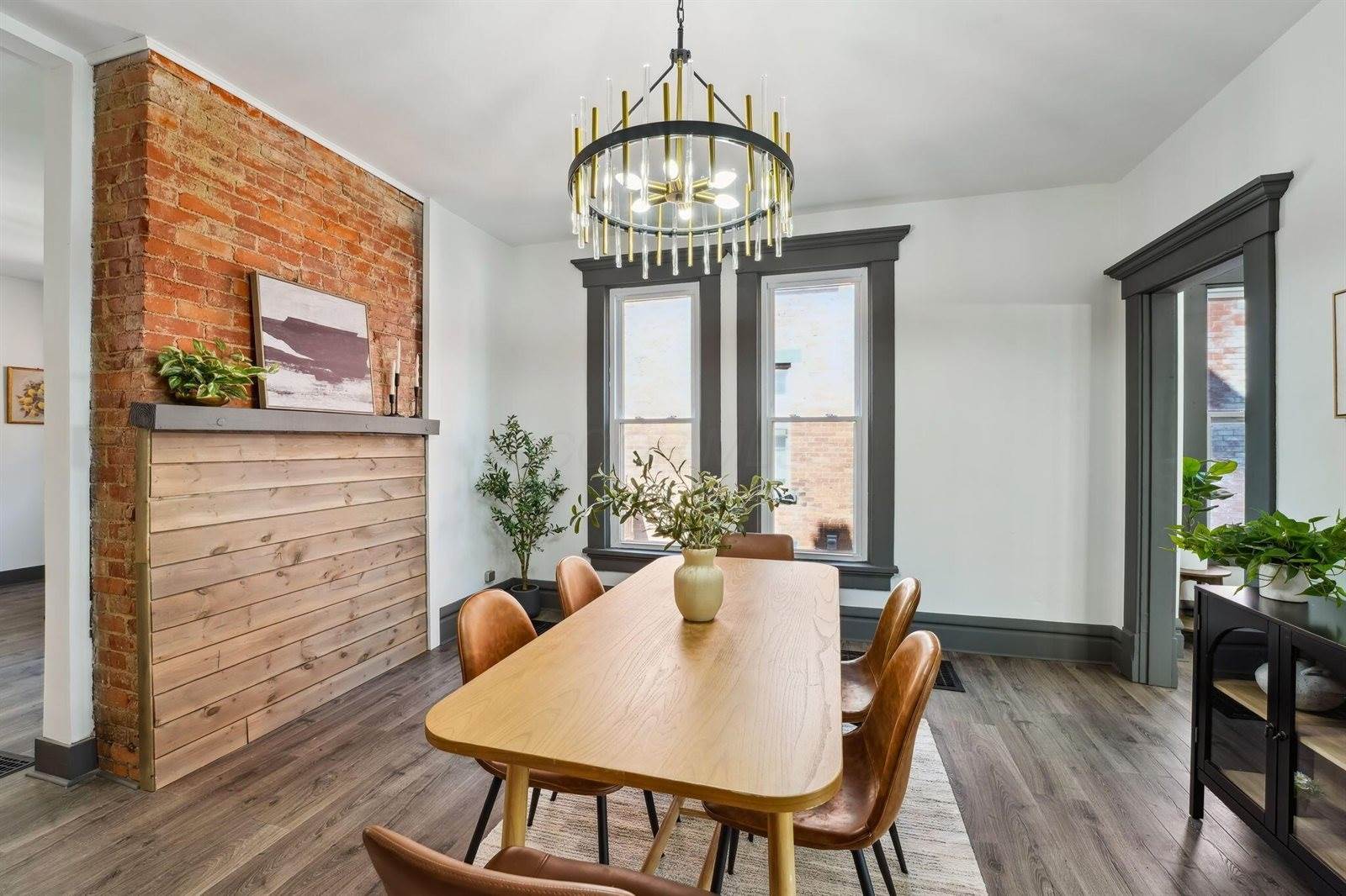 1571 Franklin Avenue, Columbus, OH 43205