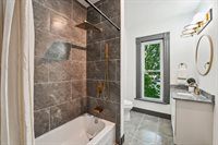 1571 Franklin Avenue, Columbus, OH 43205