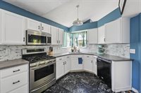 6109 Woodsboro Drive, Columbus, OH 43228