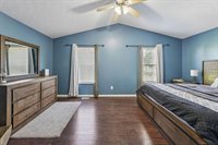 6109 Woodsboro Drive, Columbus, OH 43228