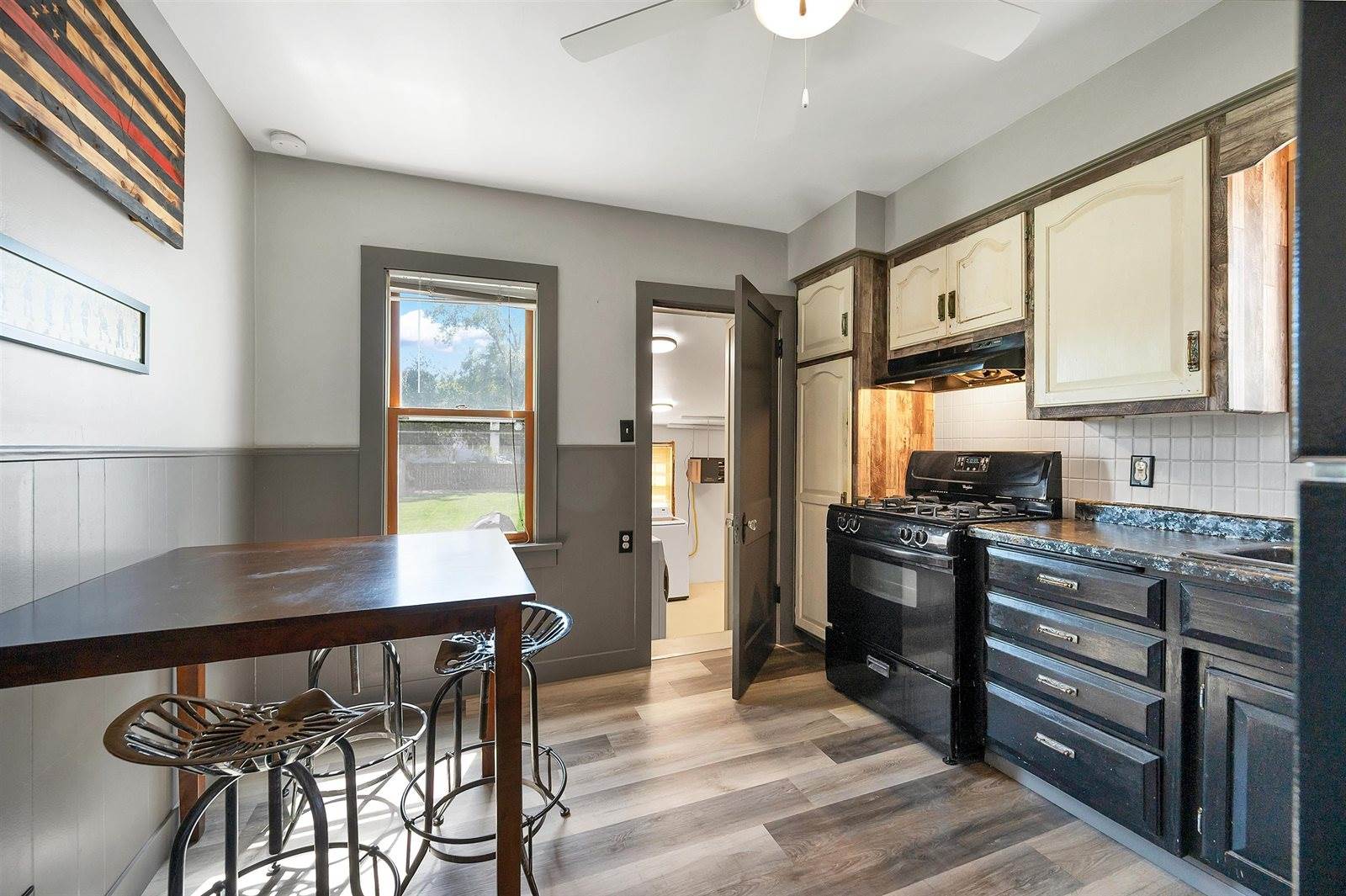 1946 Farlin Avenue, Green Bay, WI 54302