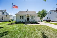 1946 Farlin Avenue, Green Bay, WI 54302