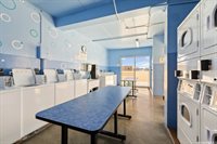 910 Ahana Street, Honolulu, HI 96814