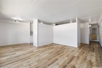 910 Ahana Street, Honolulu, HI 96814