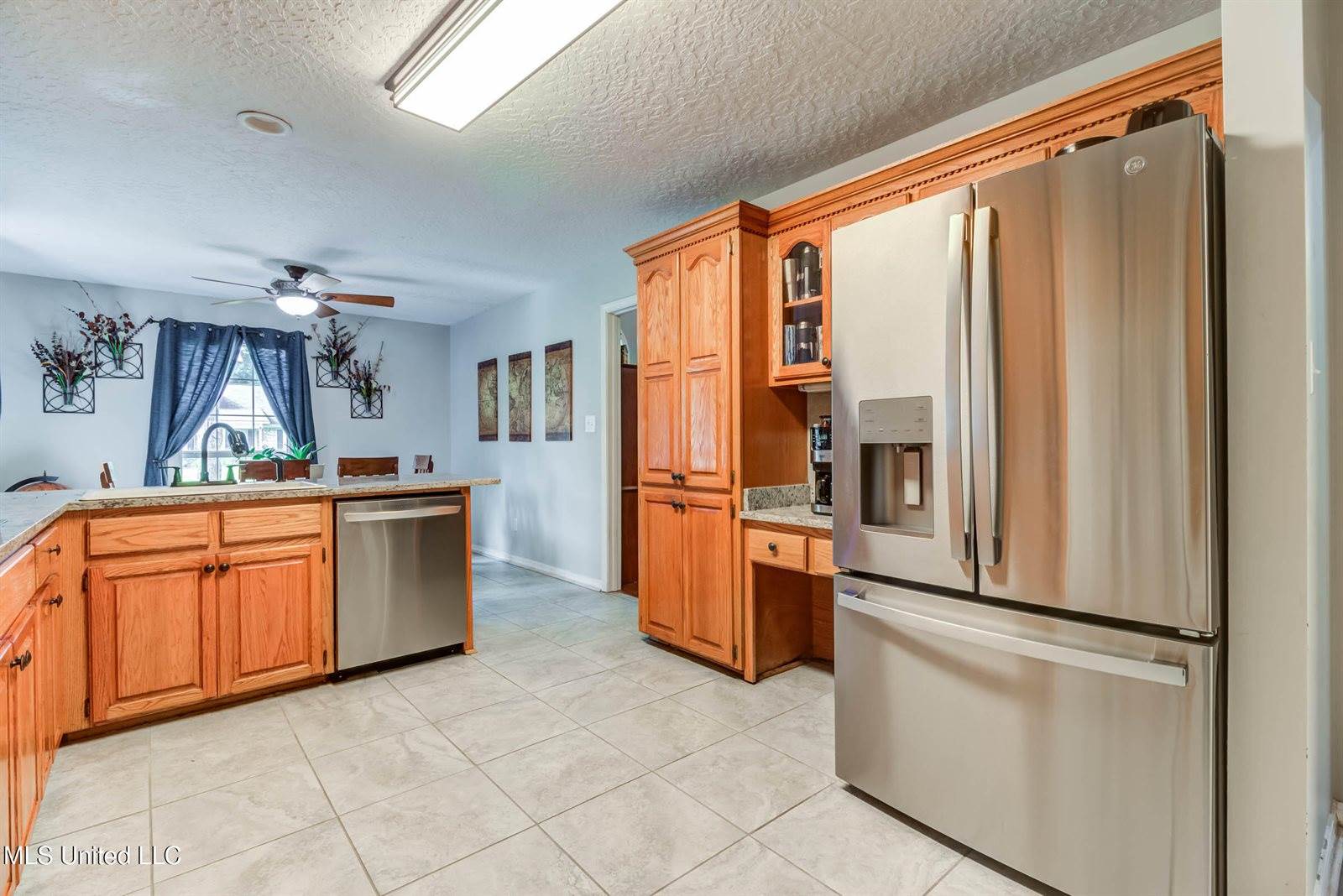 8812 Old Walnut Road, Ocean Springs, MS 39564