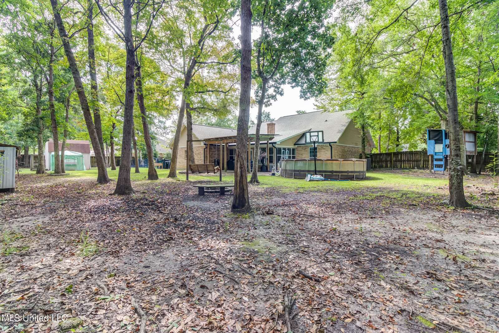 8812 Old Walnut Road, Ocean Springs, MS 39564