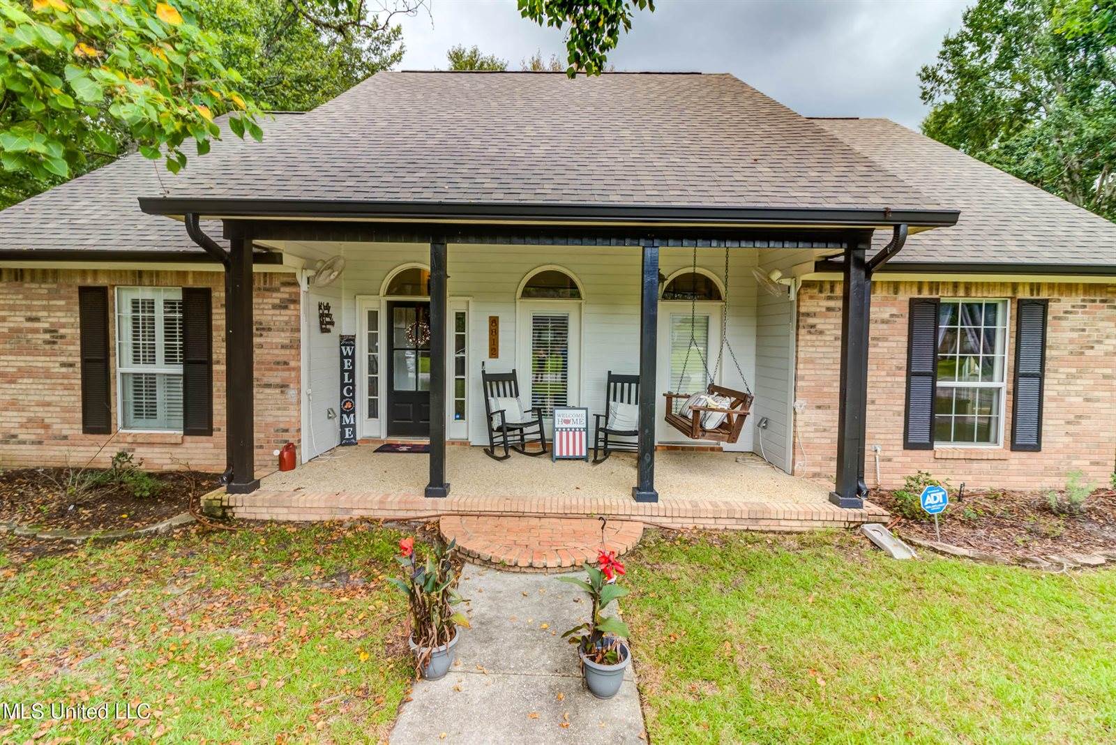 8812 Old Walnut Road, Ocean Springs, MS 39564