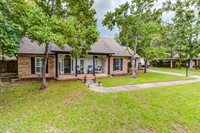 8812 Old Walnut Road, Ocean Springs, MS 39564
