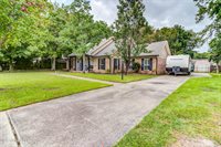 8812 Old Walnut Road, Ocean Springs, MS 39564