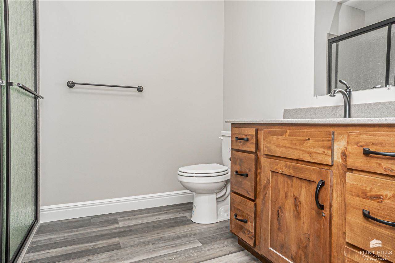 1803 NW 17th Street, Abilene, KS 67410