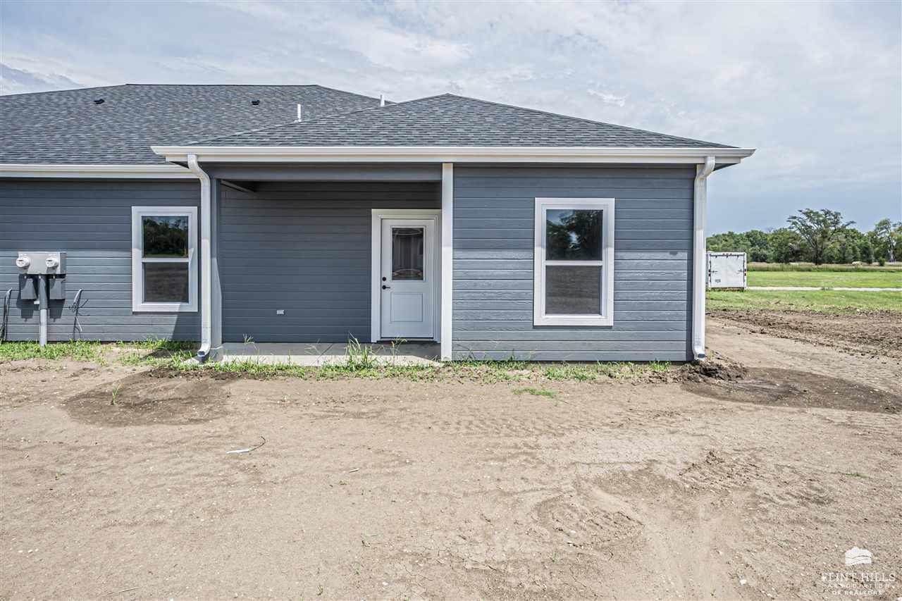 1803 NW 17th Street, Abilene, KS 67410