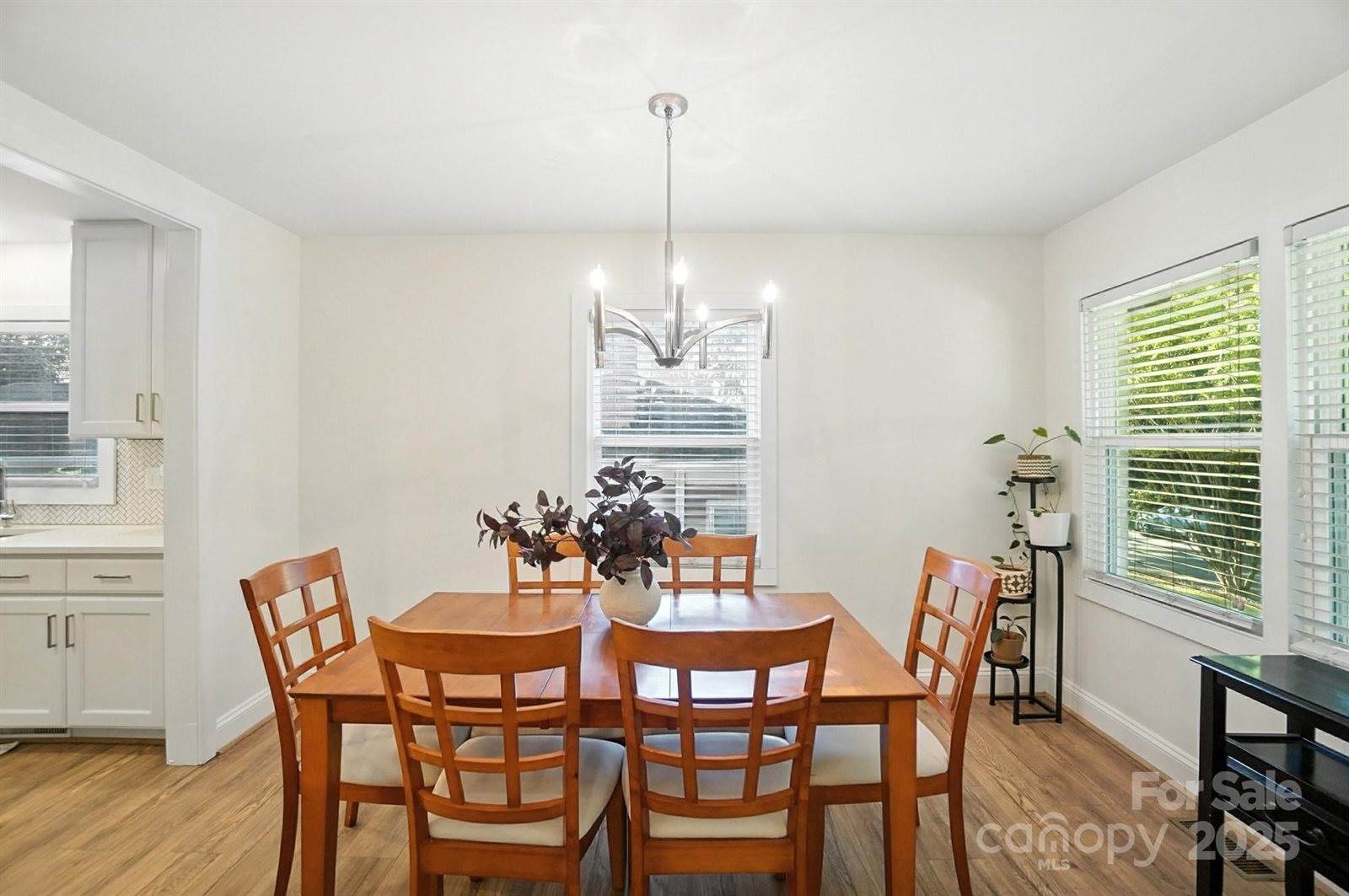 1716 Van Buren Avenue, Charlotte, NC 28216