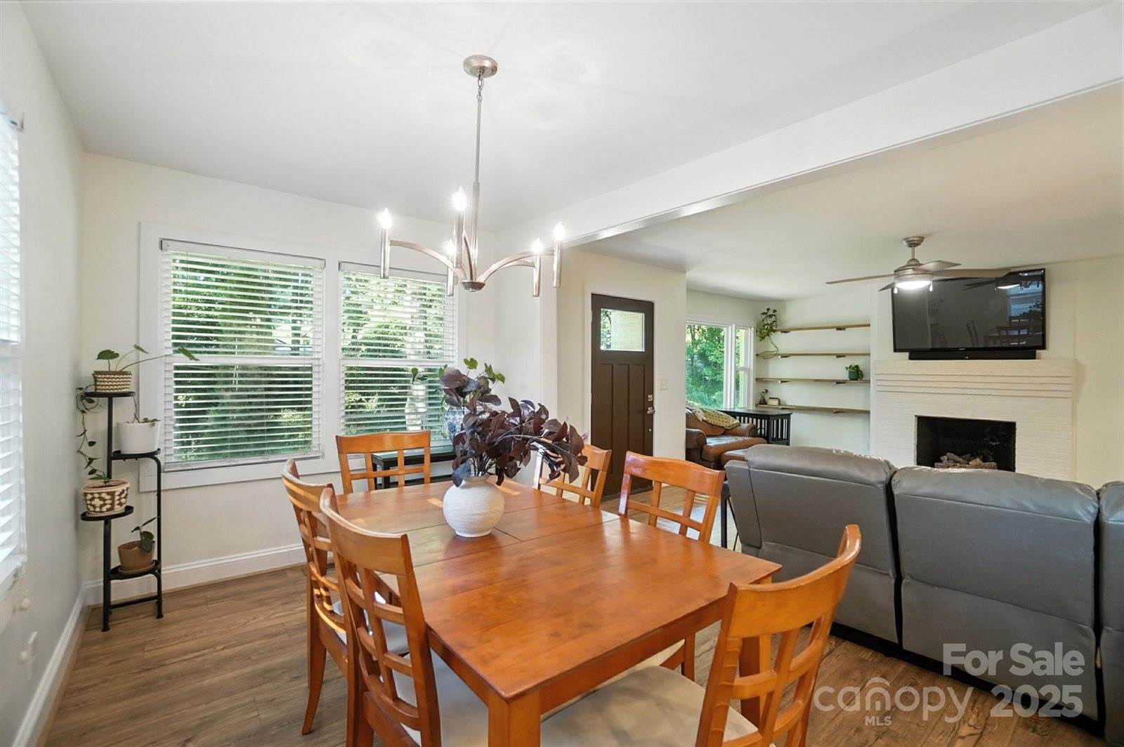 1716 Van Buren Avenue, Charlotte, NC 28216