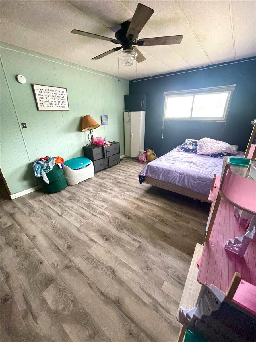 313 Southeast Piute Avenue, Satanta, KS 67870