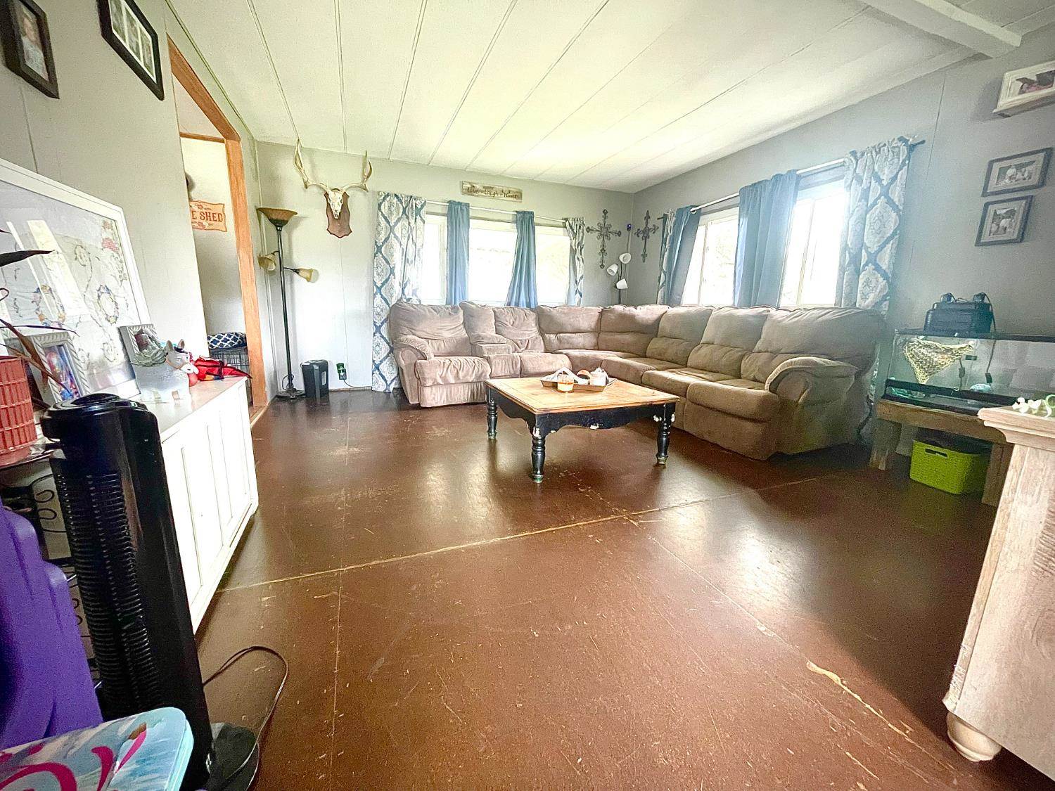 313 Southeast Piute Avenue, Satanta, KS 67870