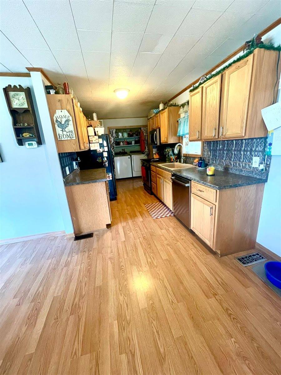 313 Southeast Piute Avenue, Satanta, KS 67870