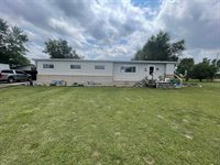 313 Southeast Piute Avenue, Satanta, KS 67870