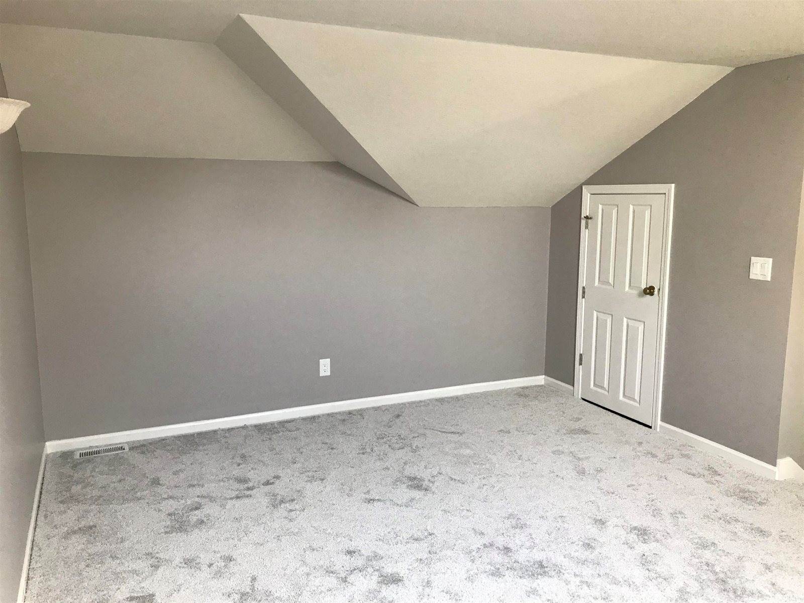 5007 W Quail Ridge Drive, Muncie, IN 47304