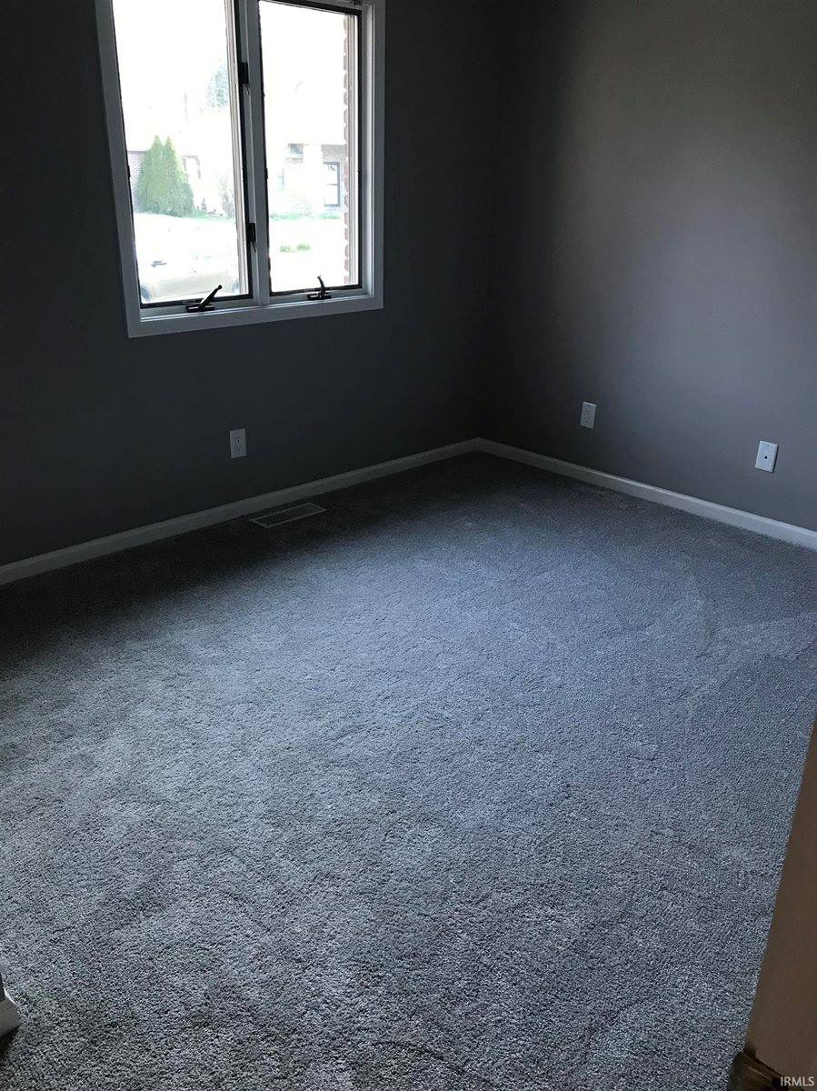 5007 W Quail Ridge Drive, Muncie, IN 47304