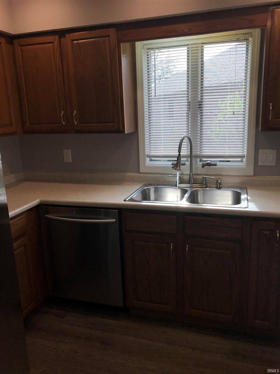 5007 W Quail Ridge Drive, Muncie, IN 47304