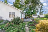 128 South Walnut Street, Hummelstown, PA 17036