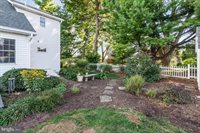 128 South Walnut Street, Hummelstown, PA 17036