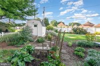 128 South Walnut Street, Hummelstown, PA 17036