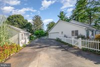 128 South Walnut Street, Hummelstown, PA 17036