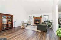 128 South Walnut Street, Hummelstown, PA 17036