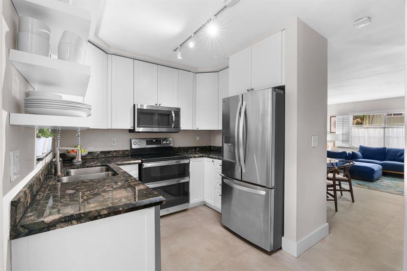 185 NE 20th Ct 9F, Wilton Manors, FL 33305