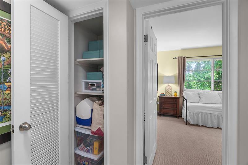 185 NE 20th Ct 9F, Wilton Manors, FL 33305