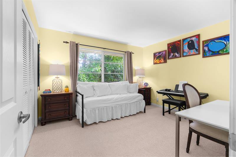 185 NE 20th Ct 9F, Wilton Manors, FL 33305