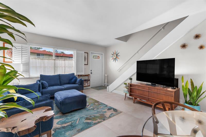 185 NE 20th Ct 9F, Wilton Manors, FL 33305