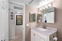 185 NE 20th Ct 9F, Wilton Manors, FL 33305