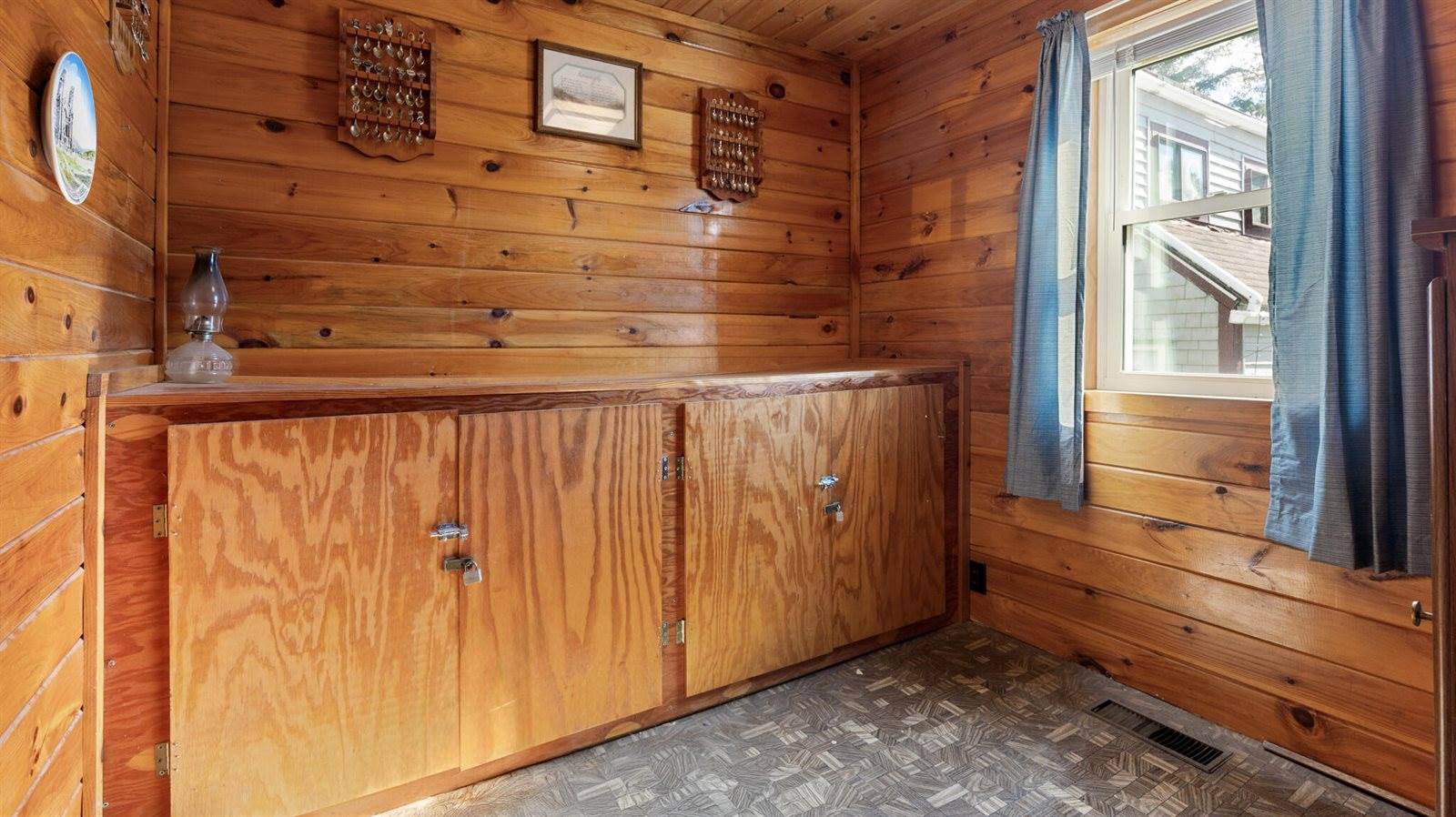 50 Pember Road, Levant, ME 04456