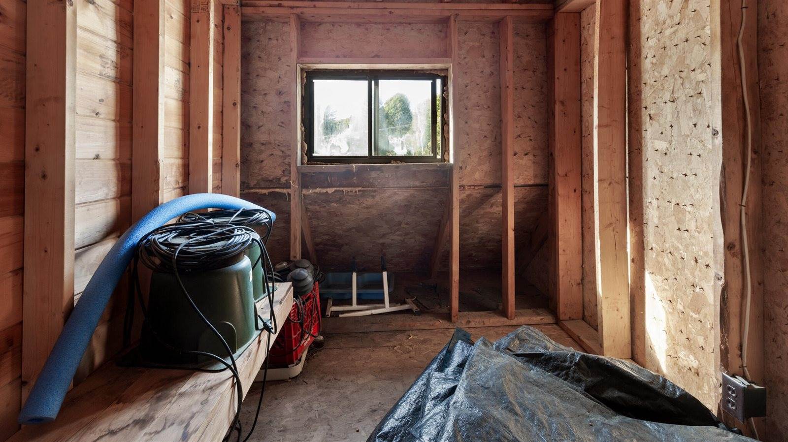 50 Pember Road, Levant, ME 04456