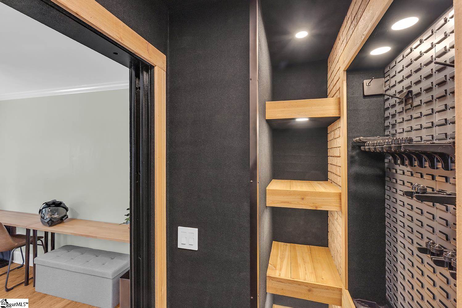 322 Faye, Easley, SC 29640