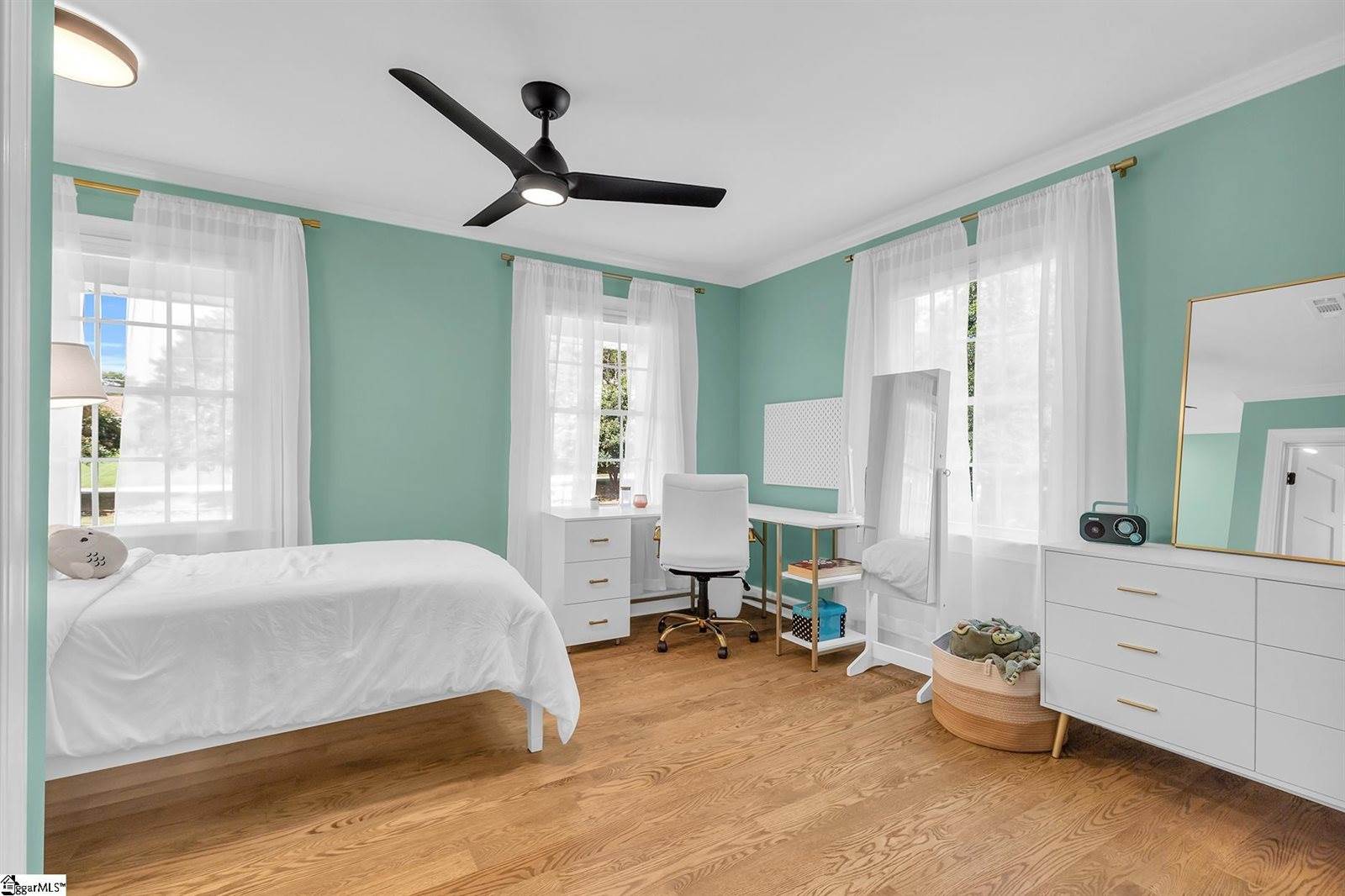 322 Faye, Easley, SC 29640