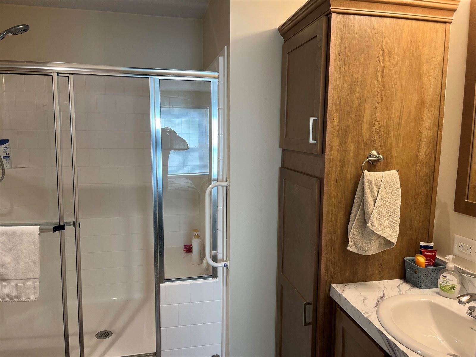 164 Hidden Hills Road, Houghton Lake, MI 48629