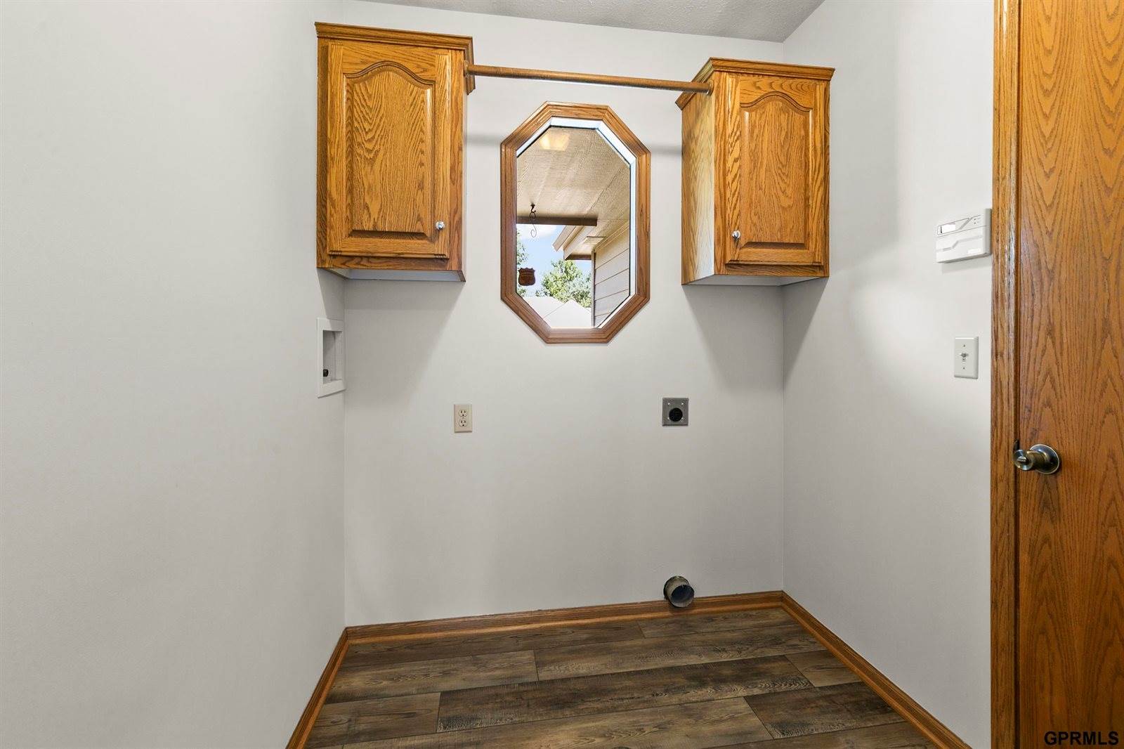 2107 John Street, Papillion, NE 68133