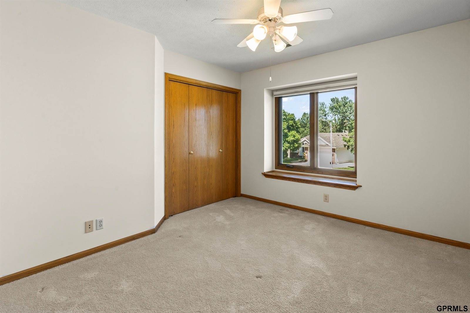 2107 John Street, Papillion, NE 68133