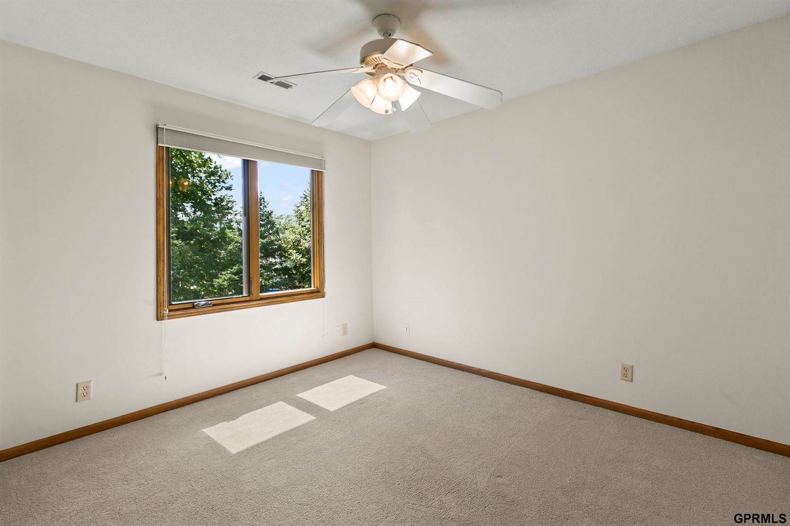 2107 John Street, Papillion, NE 68133