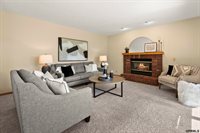 2107 John Street, Papillion, NE 68133