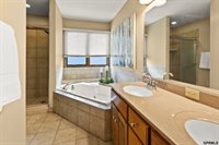 2107 John Street, Papillion, NE 68133