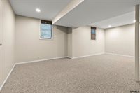 2107 John Street, Papillion, NE 68133