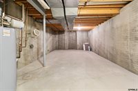 2107 John Street, Papillion, NE 68133