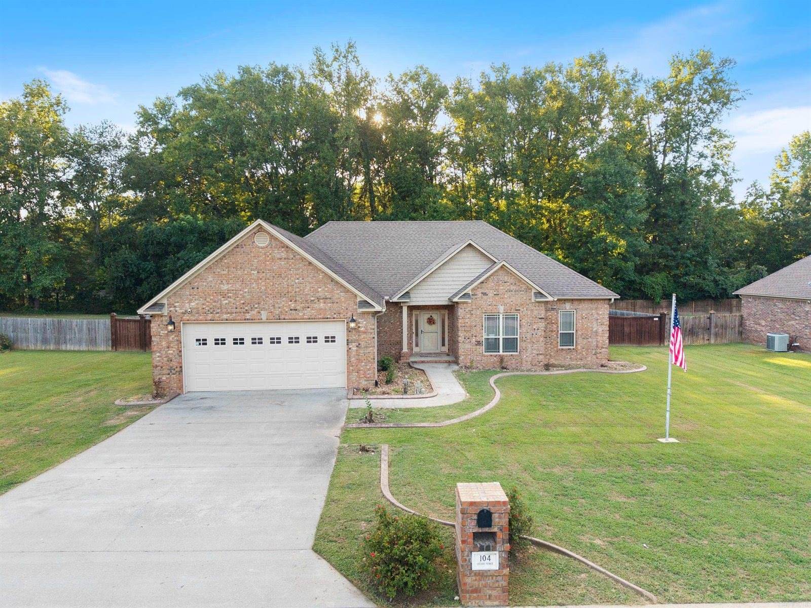 104 Cedar Fence, Beebe, AR 72012