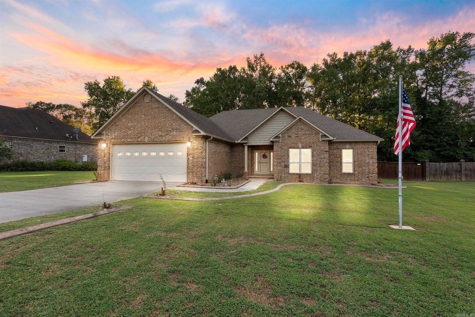 104 Cedar Fence, Beebe, AR 72012