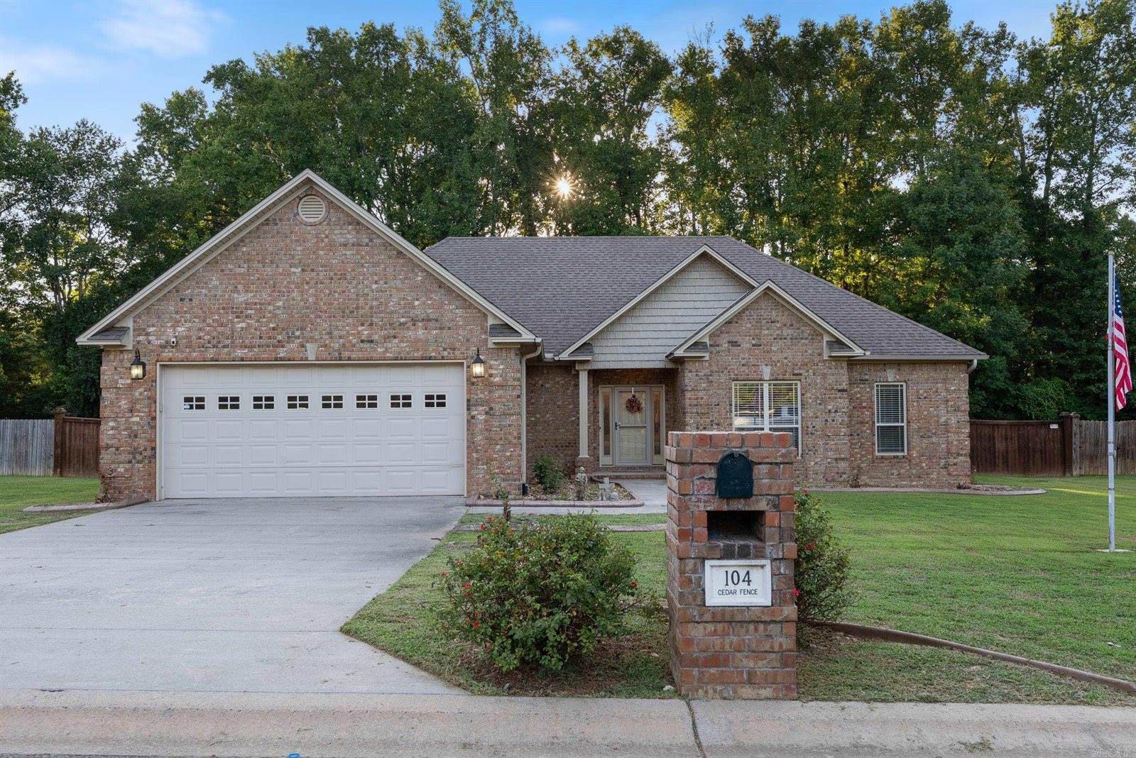 104 Cedar Fence, Beebe, AR 72012