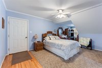 2 Linda Lane W, Vilonia, AR 72173